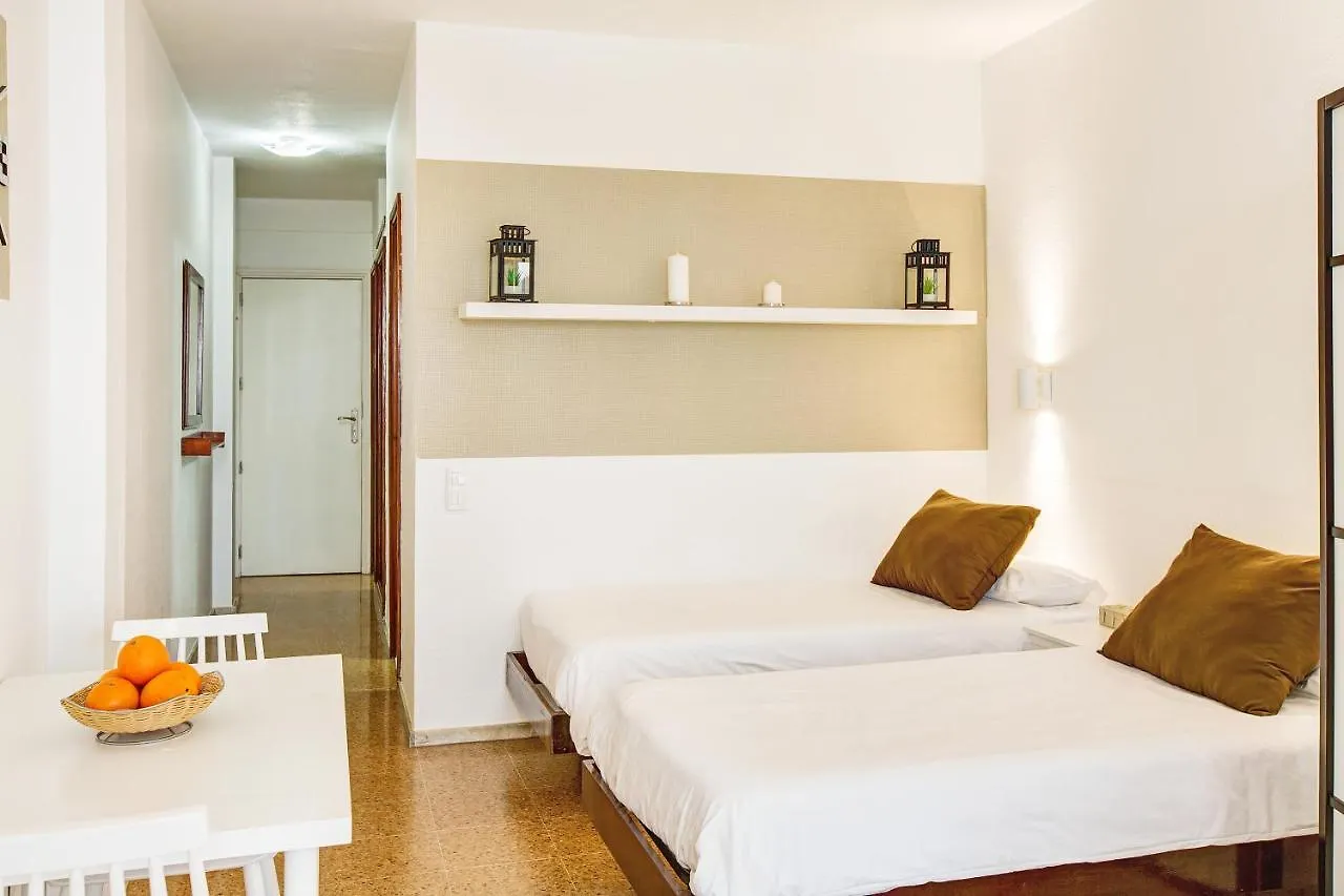 Apartamento Frente Al Mar 103 contacts